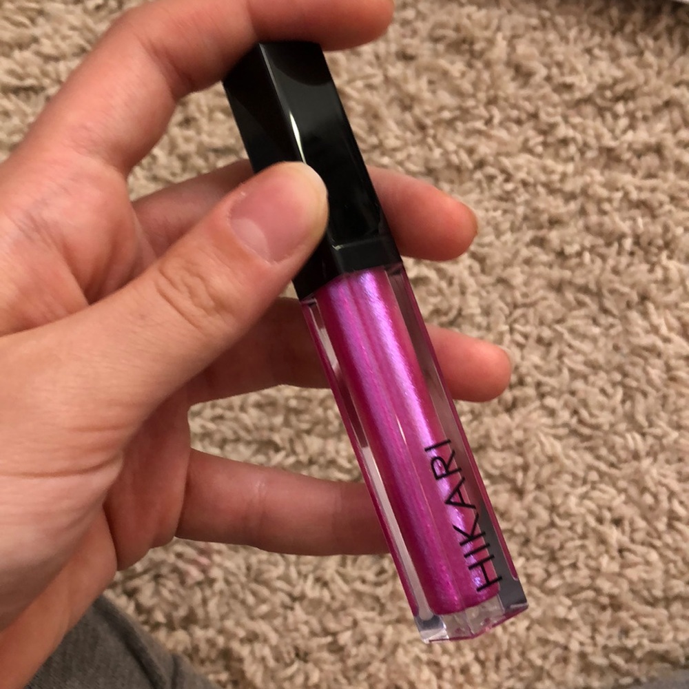 Hikari iridescent pink lip gloss